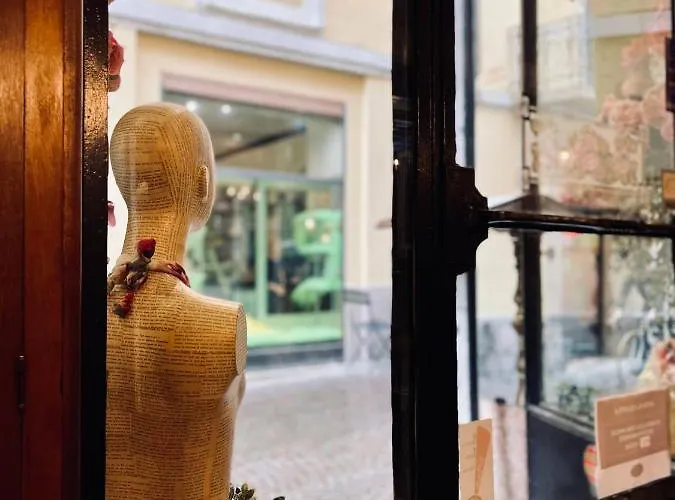 게스트하우스 Caffe Delle Rose Les 4*