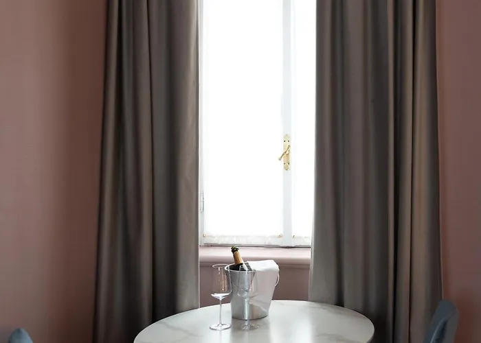 Caffe Delle Rose Les 4*